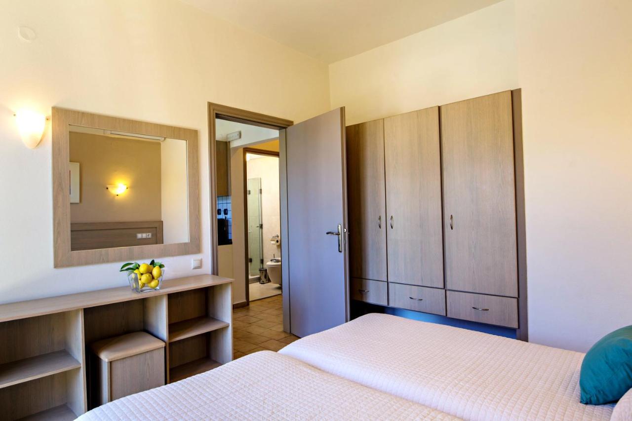 Lefka Apartments Parigoria Dış mekan fotoğraf