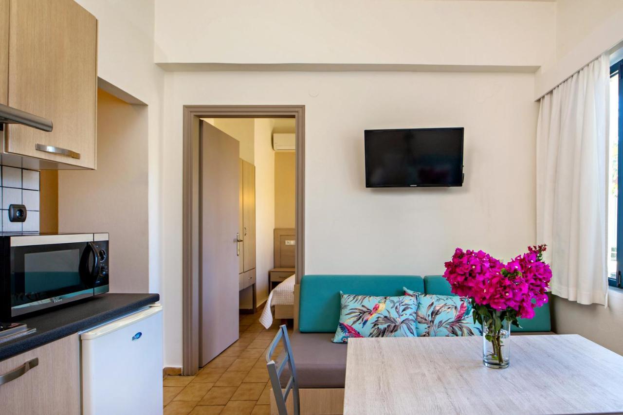 Lefka Apartments Parigoria Dış mekan fotoğraf