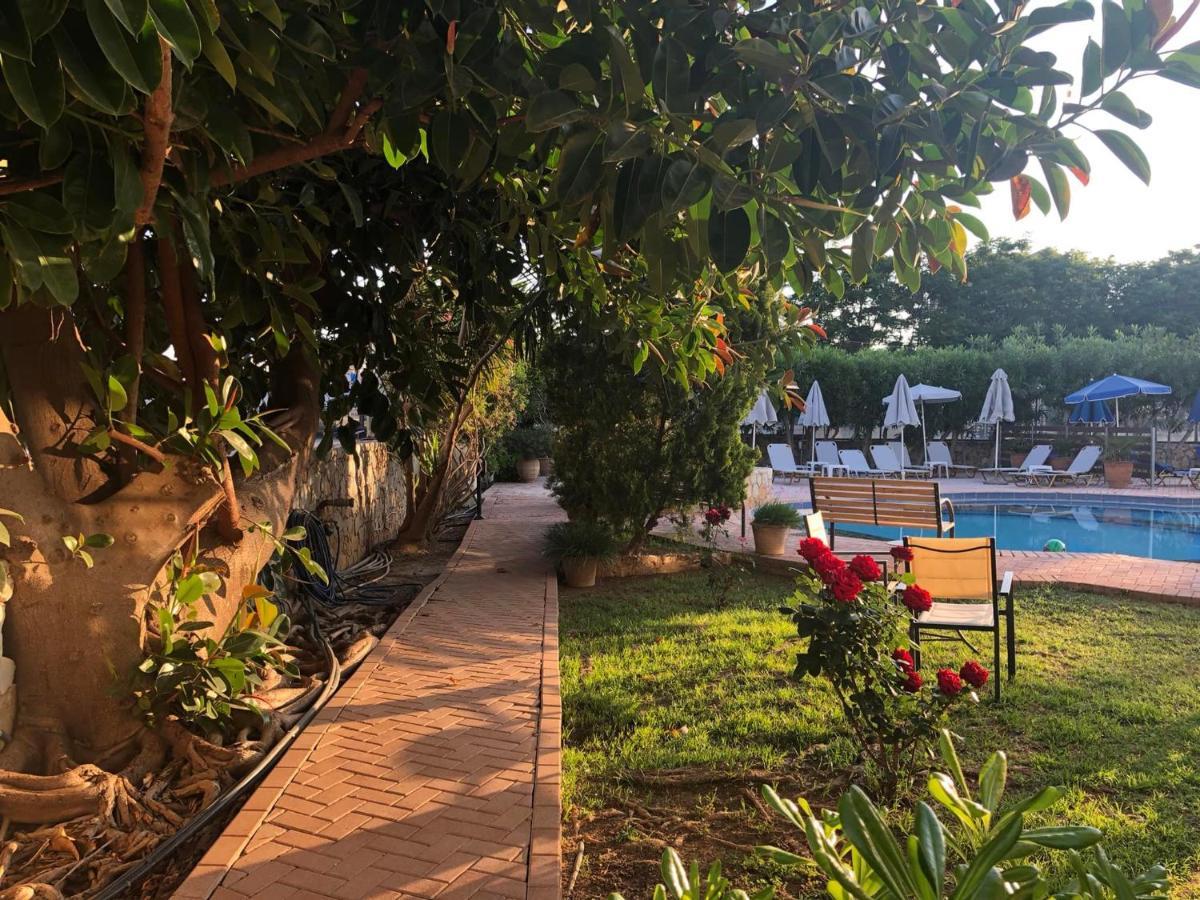 Lefka Apartments Parigoria Dış mekan fotoğraf