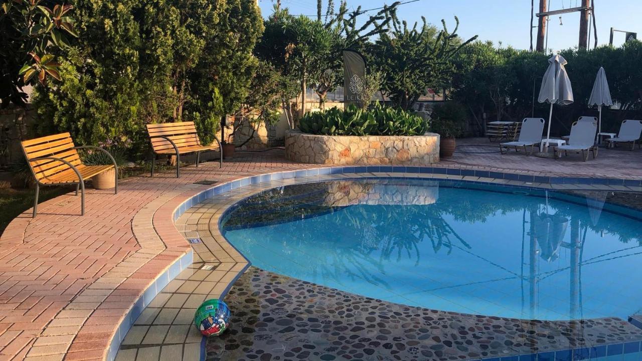 Lefka Apartments Parigoria Dış mekan fotoğraf