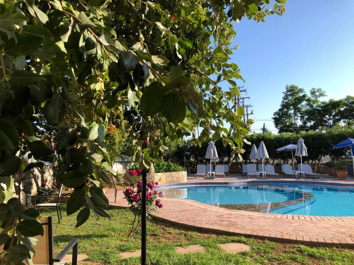 Lefka Apartments Parigoria Dış mekan fotoğraf